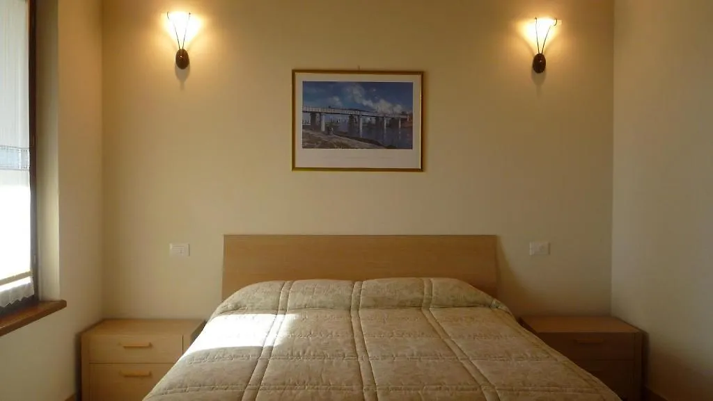 Agriturismo Lupo Bianco Villa Monzambano 0*,