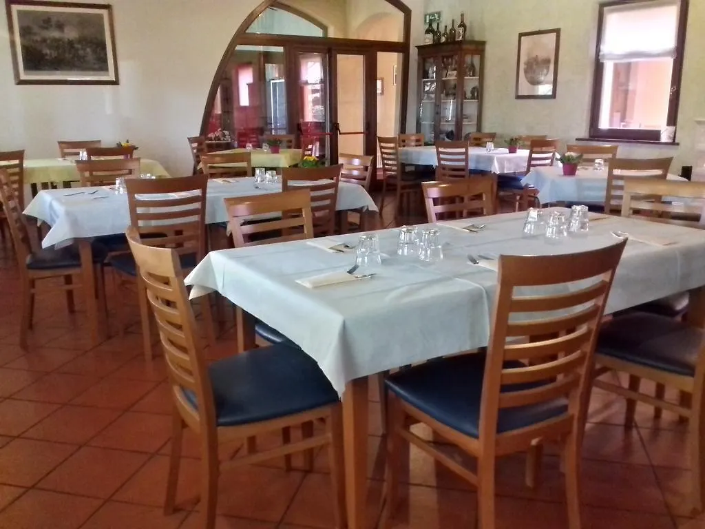 Agriturismo Lupo Bianco Monzambano 0*,  Włochy
